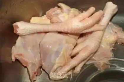Make Sphinx-peas peanut chicken soup step 2