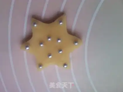 Make Christmas bread step 6
