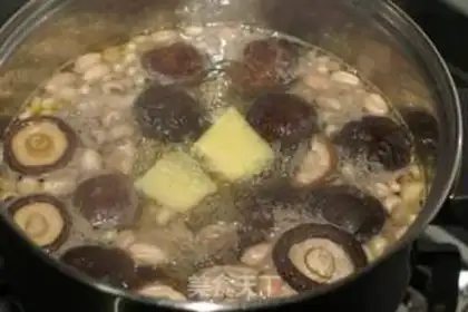 Make Sphinx-peas peanut chicken soup step 5