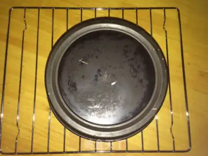 Make Red sugar ricin cake step 8