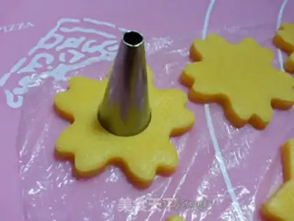 Make A glass of sugar step 13