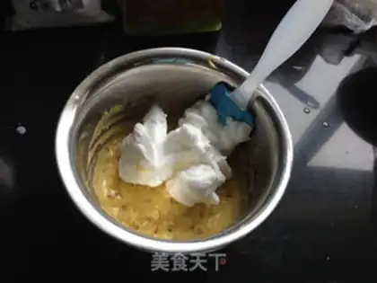 Make walnut chip rolls step 7