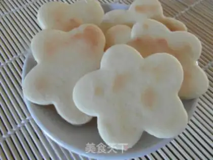 Make Flower cookies step 12