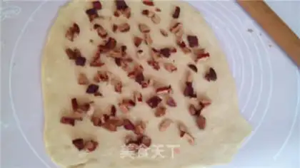 Make Red-tree-bread step 5