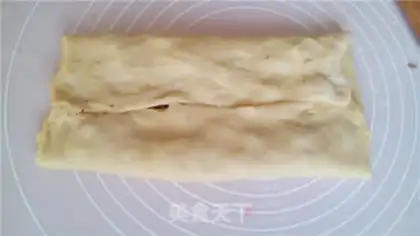 Make Red-tree-bread step 6