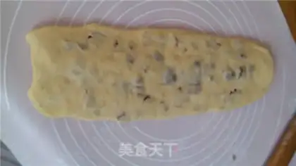 Make Red-tree-bread step 7