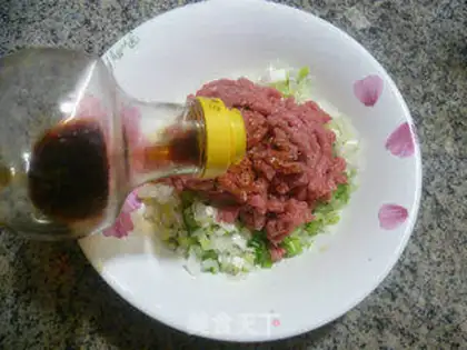 Make Beef pie onion step 3