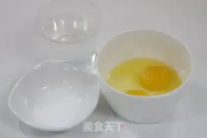 Make Eggs step 0