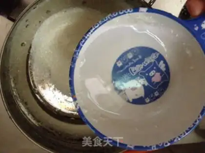 Make Cow Rolling Sugar step 2