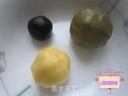 Make Panda cookies step 4