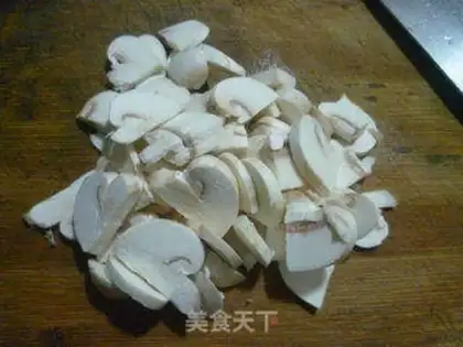 Make Snowflake mushrooms and beans step 1