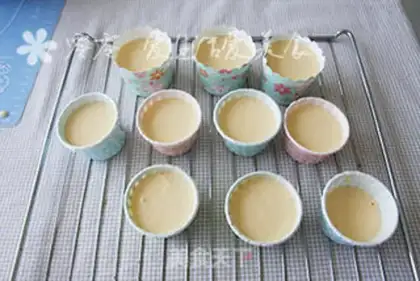 Make Cake cake with cream step 3