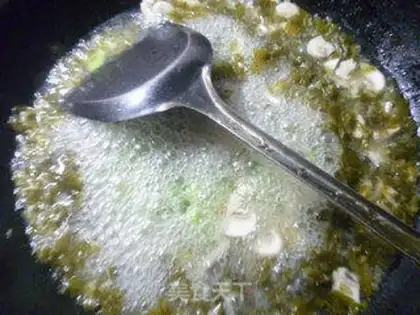 Make Snowflake mushrooms and beans step 5