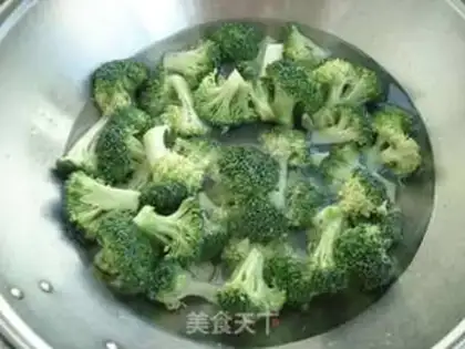 Make The broccoli step 1