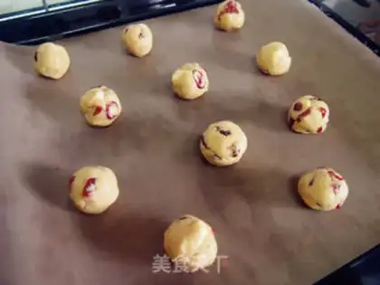 Make Cranberry chocolate soft cookies step 5