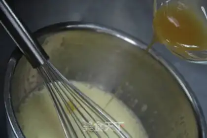 Make Coco scallop cake step 3
