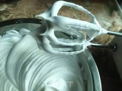 Make Zebra Zephyr cake step 10