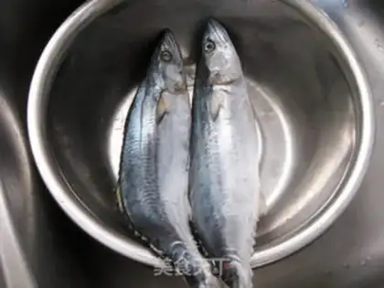 Make Red-burned mackerel step 0