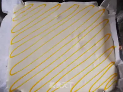 Make French laffy sponge cake step 8