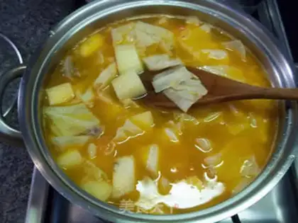 Make The borscht step 12