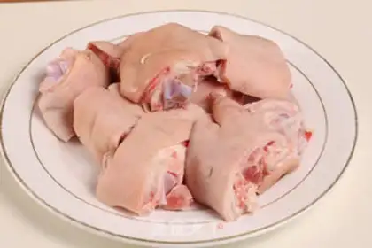Make Hot pig hoof step 0