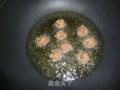 Make Black peppers, small meatballs step 3