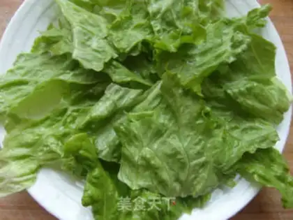 Make Full nutritional salad step 1