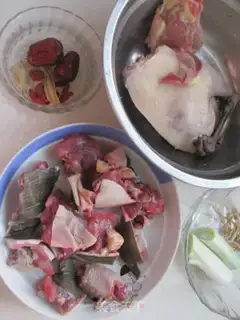 Make Mealfish hen soup step 0