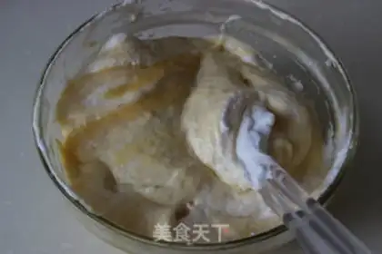 Make Lemon honey twirl cake step 8
