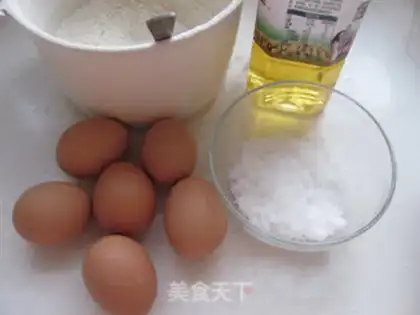 Make Tuna salad cake rolls step 0