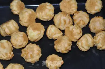 Make Strawberry puffs step 7