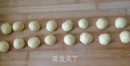Make Mini-flower burger step 3