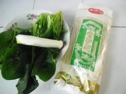 Make Shrimp noodles step 0