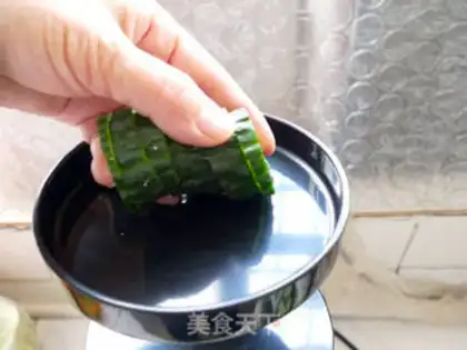 Make Cucumber juice step 3