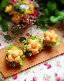 Make Mini-flower burger step 13