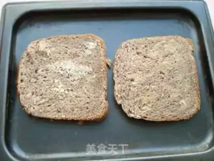 Make Tuna sandwich step 1