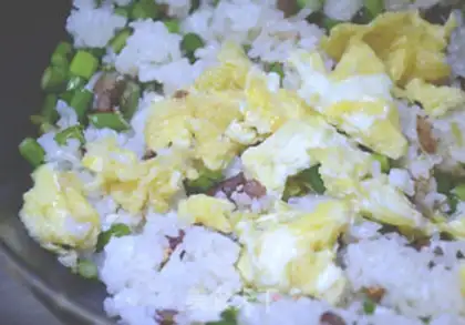 Make Garlic rice step 5
