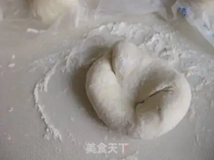 Make White buns step 10