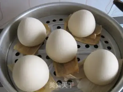 Make White buns step 16