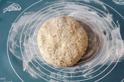 Make French sesame ball step 4