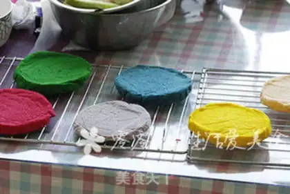 Make Rainbow cream birthday cake step 11