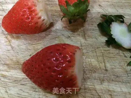 Make Snowman Strawberry Dafu step 4