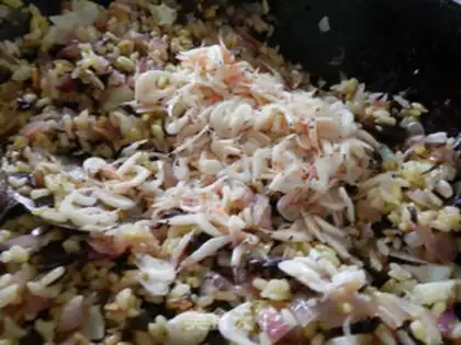Make Gold egg fried rice buns step 16