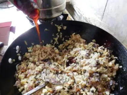 Make Gold egg fried rice buns step 17