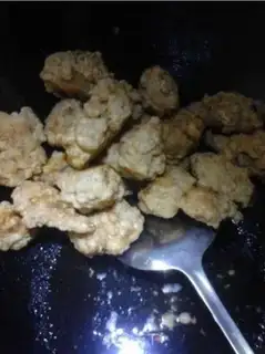 Make Cracky fried chicken wings step 6