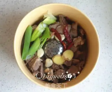 Make Beef noodles step 3