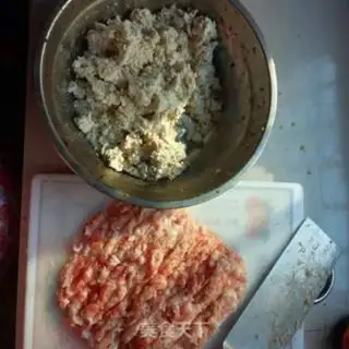 Make Old tofu meatballs step 2