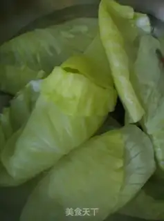 Make Horseshoe rolls step 3
