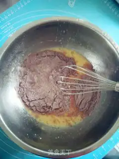 Make Red velvet cupcakes step 2