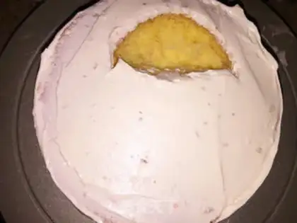 Make Bath doll cake step 8